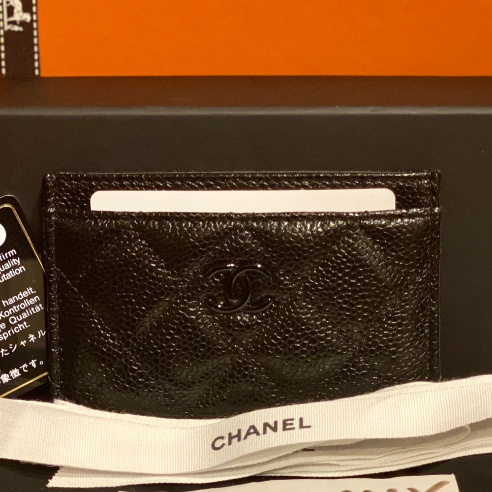 ▪️SOLD▪️CHANEL 20S Incognito Flat Cardholder